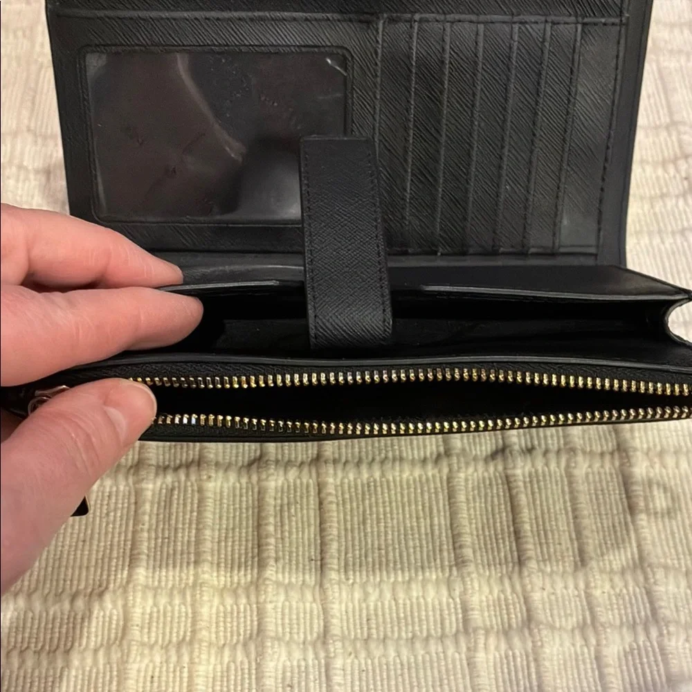 Michael Kors Saffiano Leather Black and Gold Double Zip Wallet/Clutch (ABBA) - Picture 9 of 15